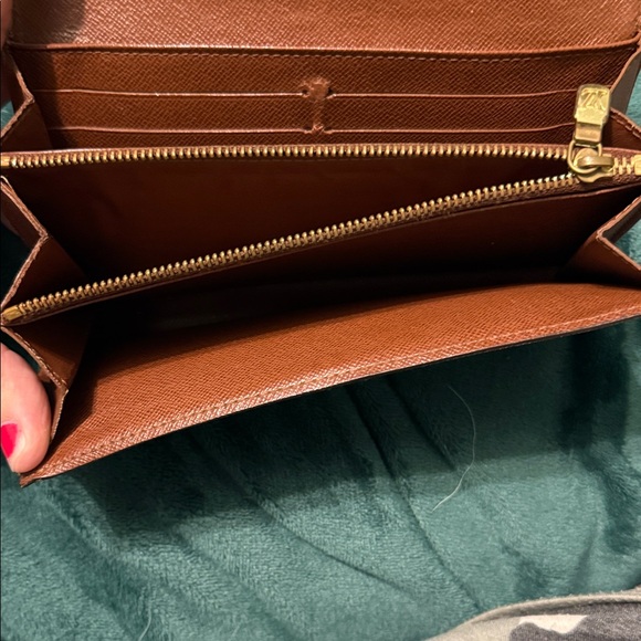 Louis Vuitton Classic Brown Monogram Wallet - Picture 2 of 3